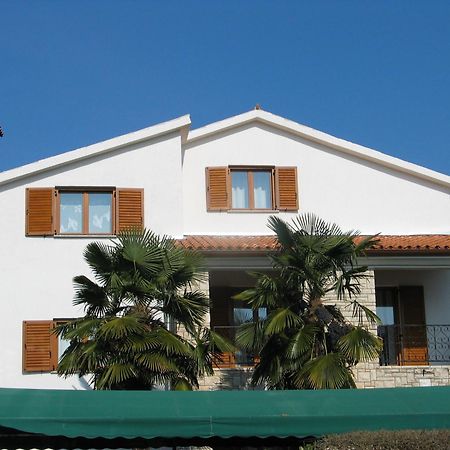 B&B Moderno Fažana Exteriör bild
