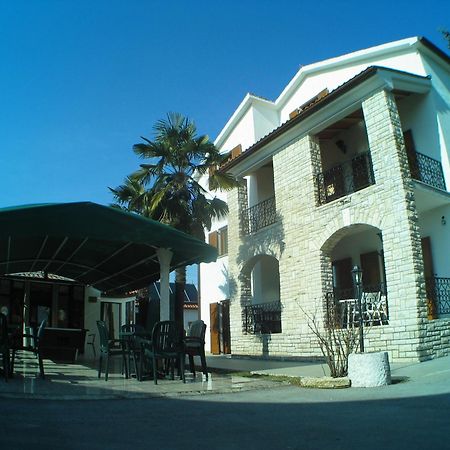 B&B Moderno Fažana Exteriör bild