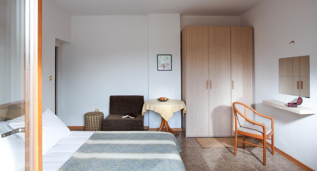 B&B Moderno Fažana Rum bild