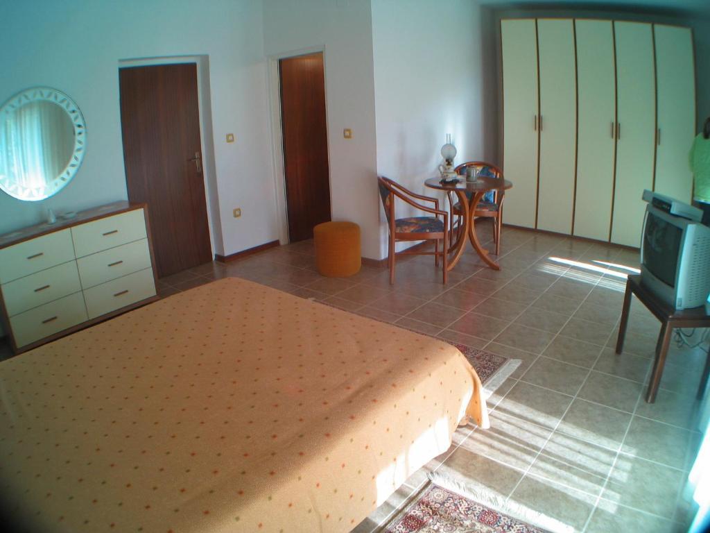 B&B Moderno Fažana Rum bild